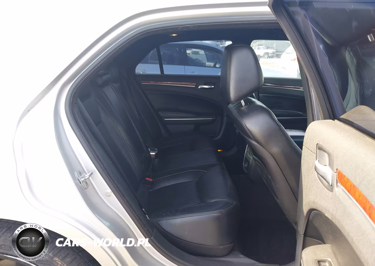 2012 Chrysler 300 Limited VIN:2C3CCACG3CH166889 - 8