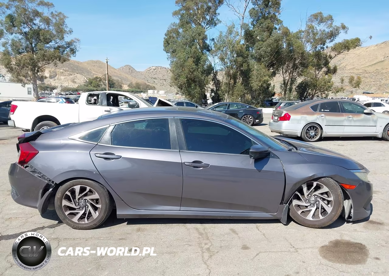 2018 Honda Civic Ex VIN:2HGFC2F78JH559988 - 13