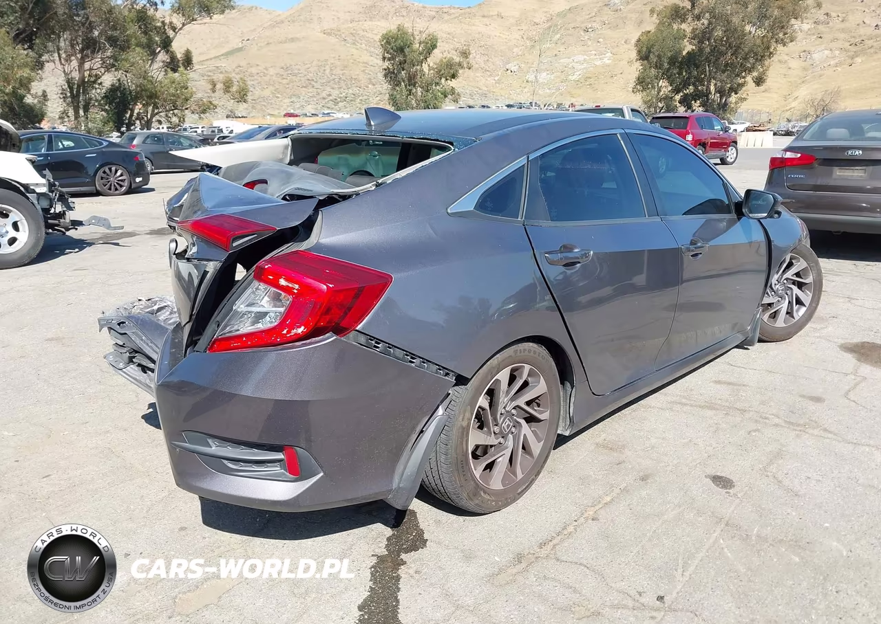 2018 Honda Civic Ex VIN:2HGFC2F78JH559988 - 4