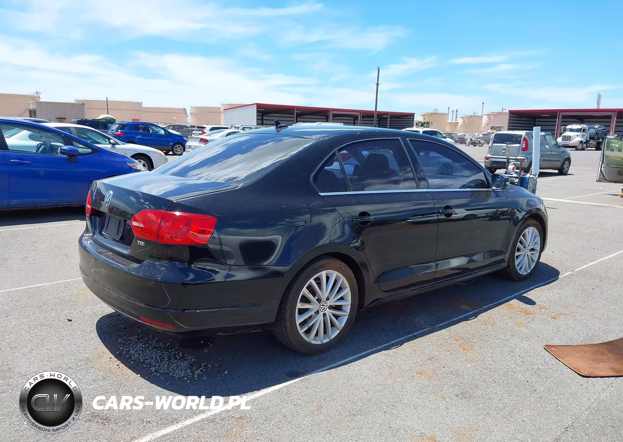 2014 Volkswagen Jetta 2.0L Tdi VIN:3VWLL7AJXEM372631 - 4