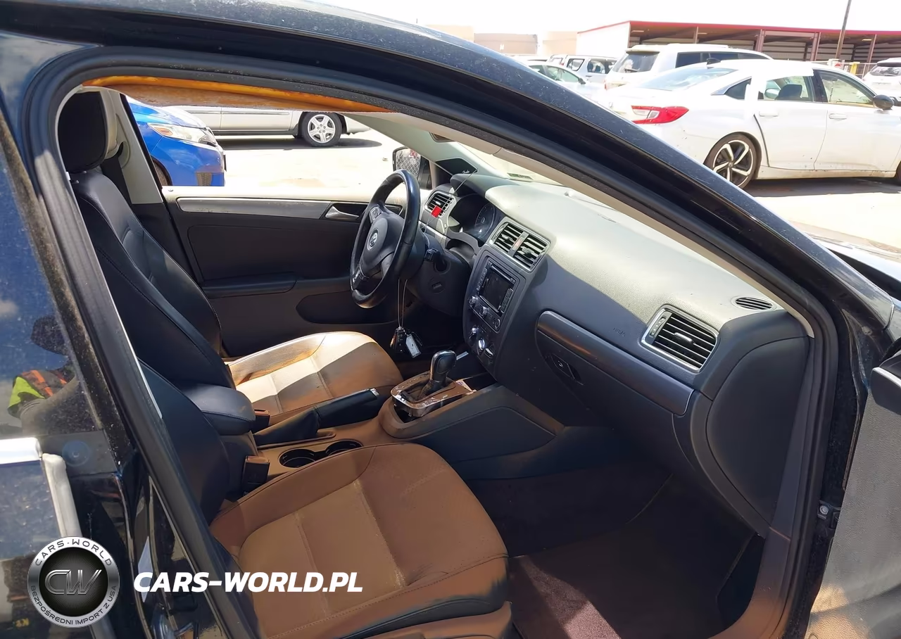 2014 Volkswagen Jetta 2.0L Tdi VIN:3VWLL7AJXEM372631 - 5