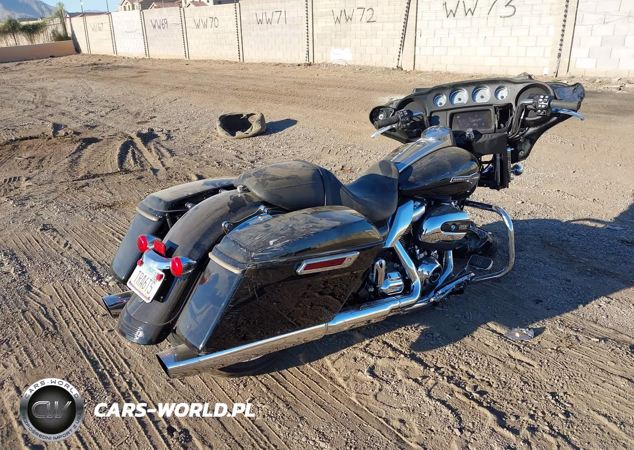 2023 Harley-Davidson Flhx VIN:1HD1KBC17PB655834 - 4