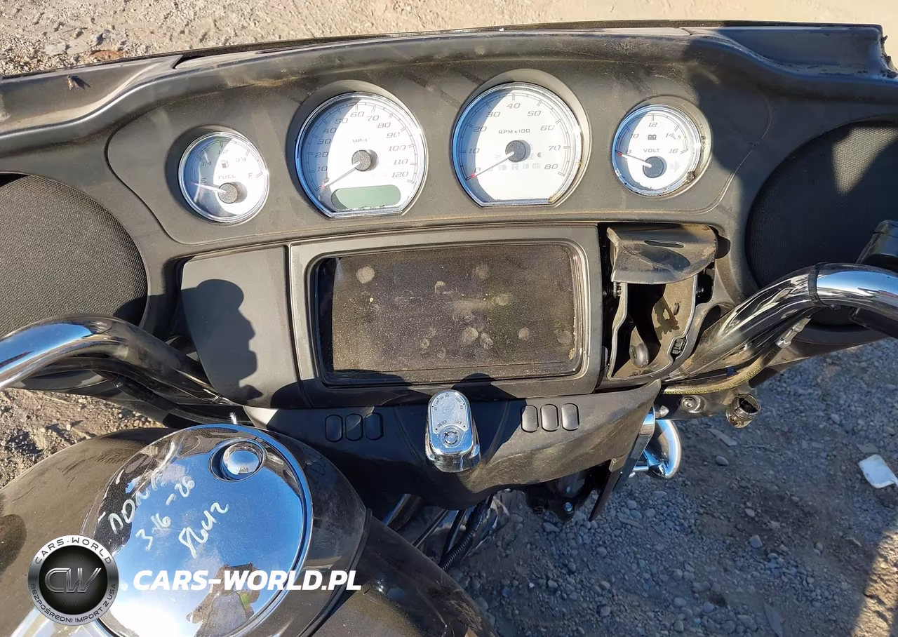 2023 Harley-Davidson Flhx VIN:1HD1KBC17PB655834 - 7