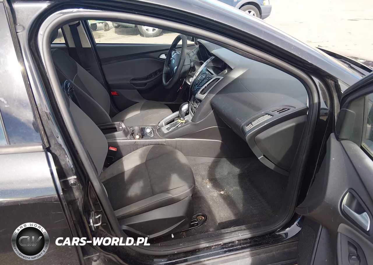2013 Ford Focus Se VIN:1FADP3F2XDL296243 - 5