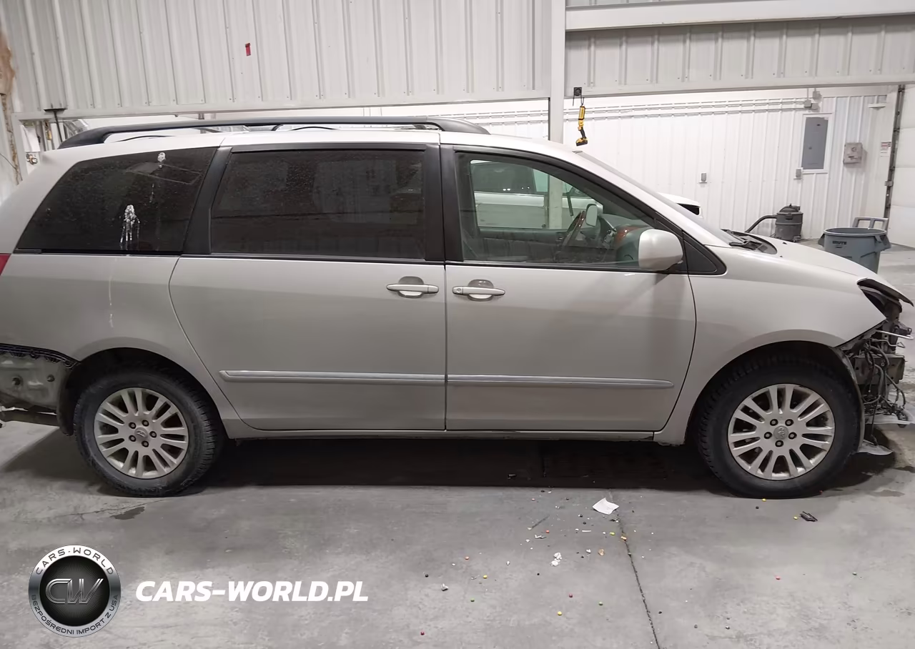 2008 Toyota Sienna Limited VIN:5TDBK22CX8S009996 - 13