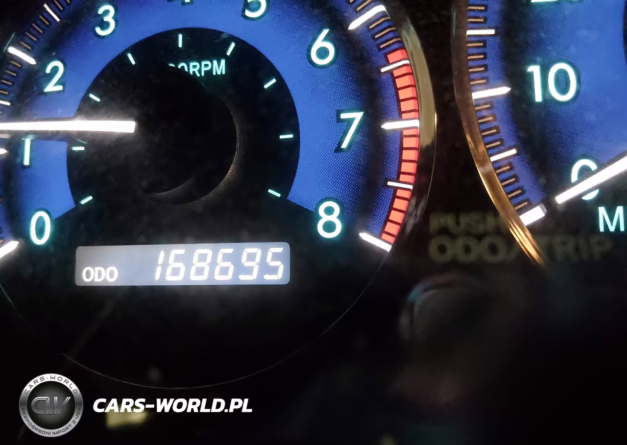 2008 Toyota Sienna Limited VIN:5TDBK22CX8S009996 - 15