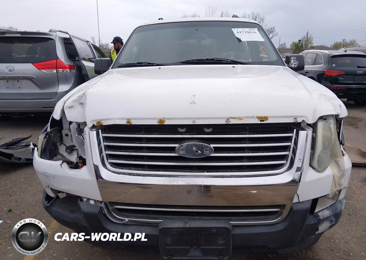2007 Ford Explorer Xlt VIN:1FMEU73E57UB13242 - 13