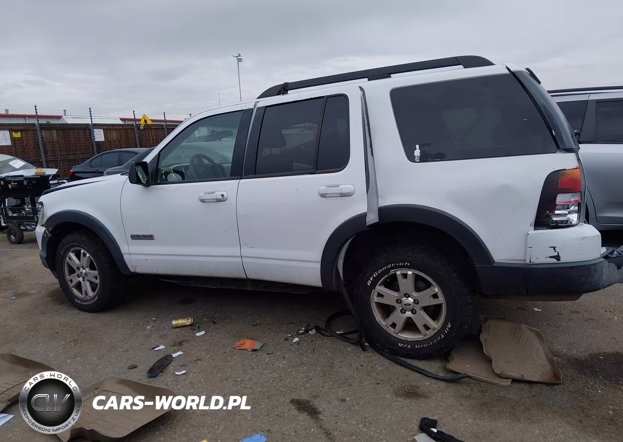 2007 Ford Explorer Xlt VIN:1FMEU73E57UB13242 - 15