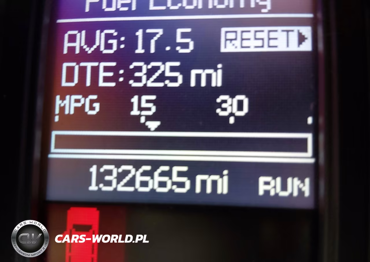 2014 Chrysler Town & Country Limited VIN:2C4RC1GG8ER112615 - 16