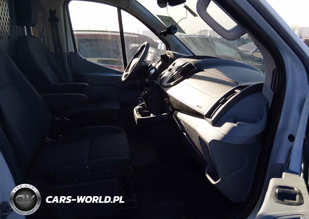 2019 Ford Transit-250 VIN:1FTYR1ZMXKKB20500 - 5