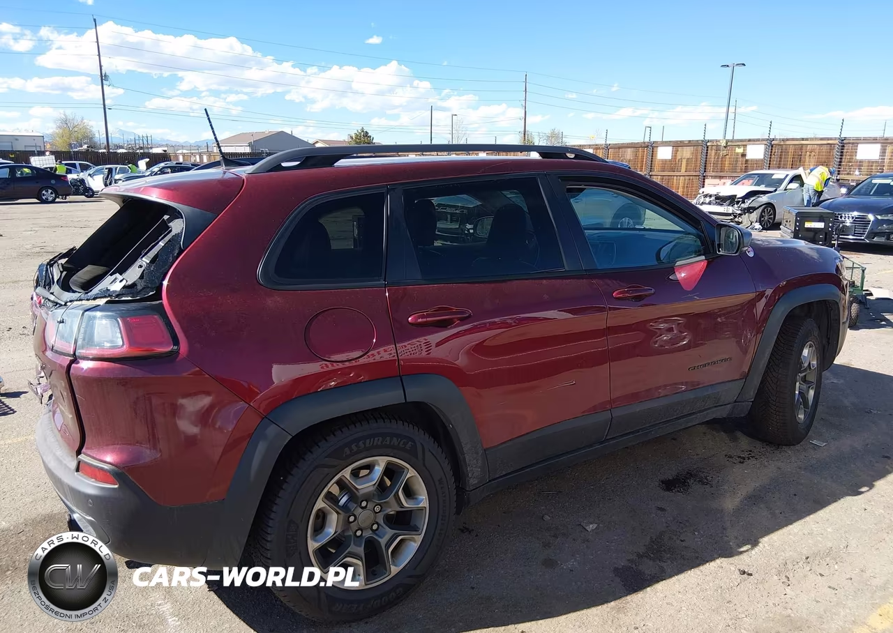 2019 Jeep Cherokee Trailhawk 4X4 VIN:1C4PJMBX2KD361674 - 13
