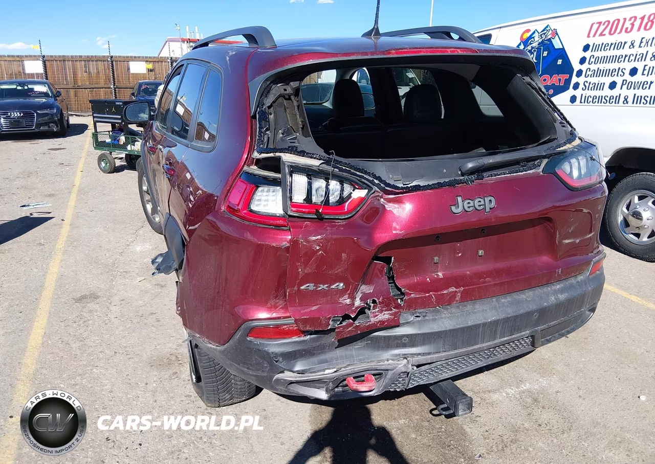 2019 Jeep Cherokee Trailhawk 4X4 VIN:1C4PJMBX2KD361674 - 3