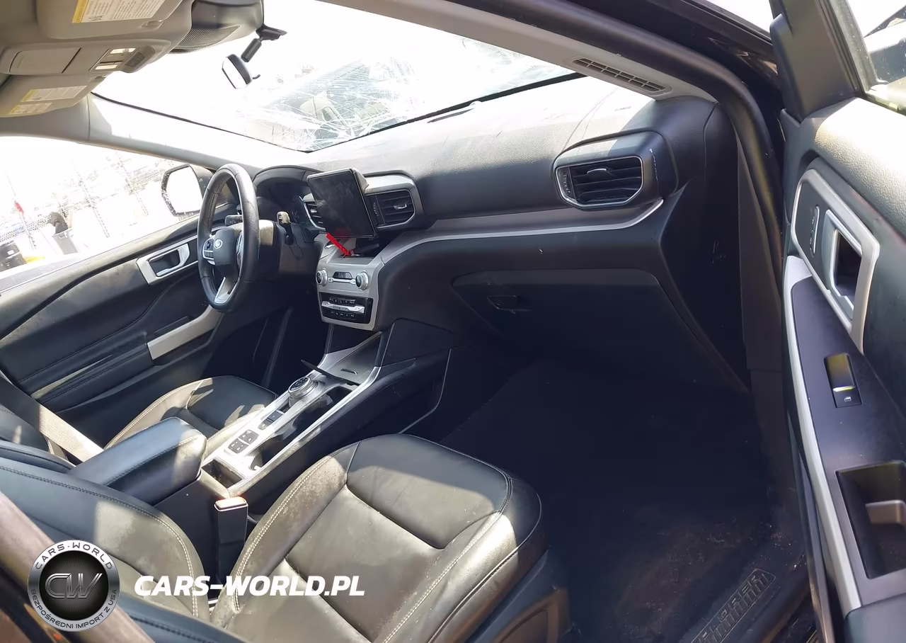2023 Ford Explorer Xlt VIN:1FMSK7DH8PGB69000 - 5