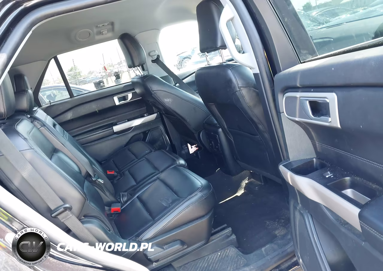 2023 Ford Explorer Xlt VIN:1FMSK7DH8PGB69000 - 8