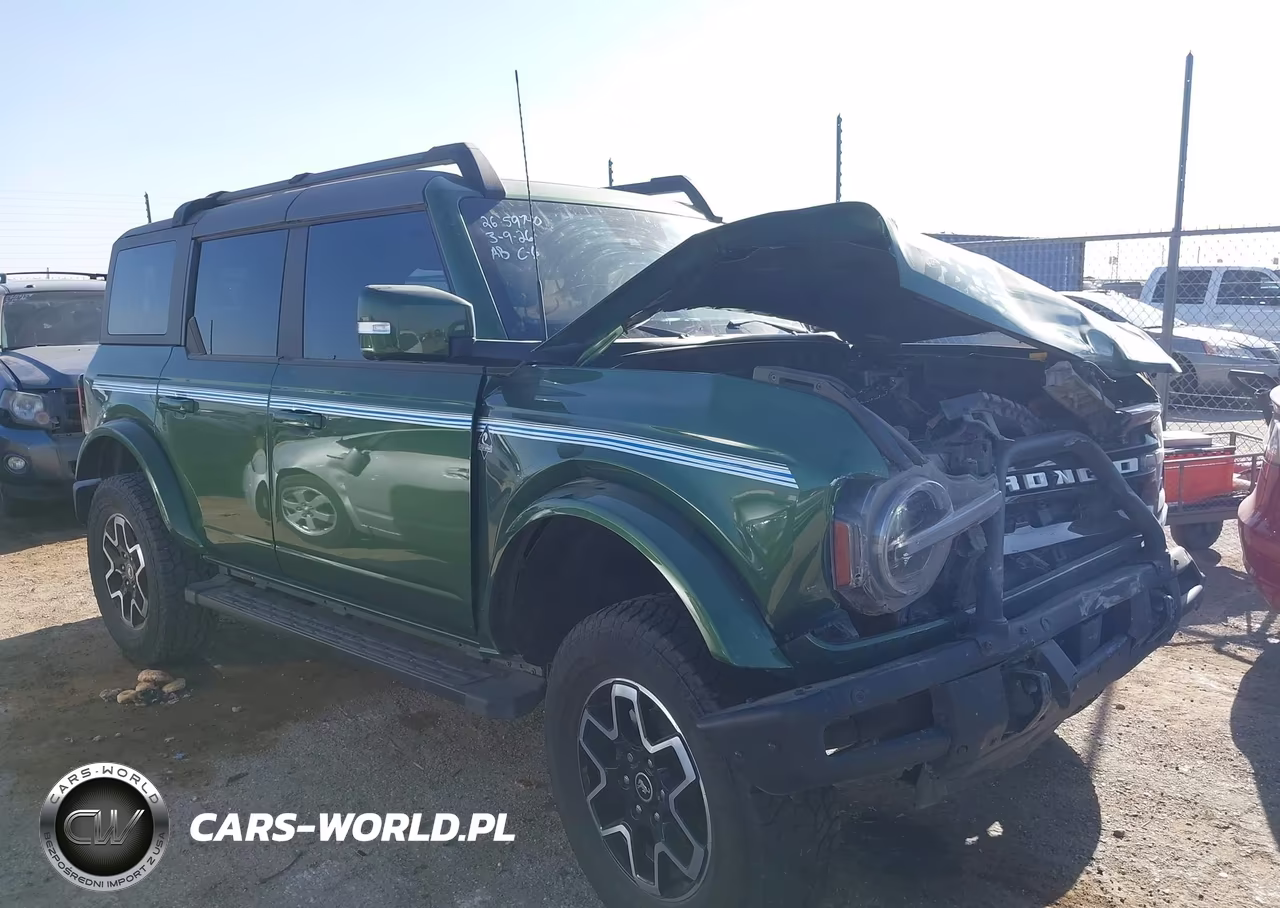 2023 Ford Bronco Outer Banks – zdjęcie 1 z 16
