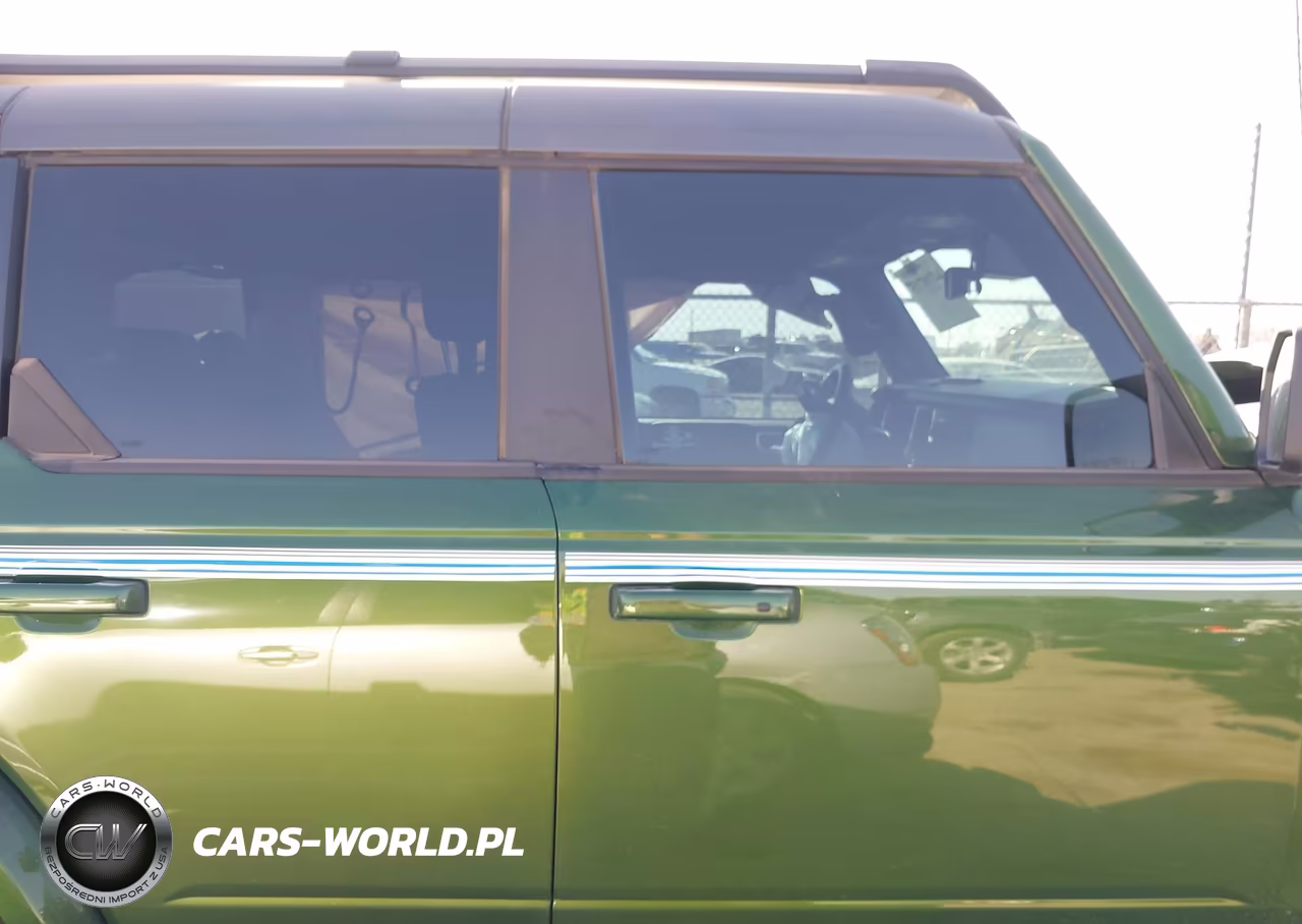 2023 Ford Bronco Outer Banks VIN:1FMEE5DP7PLB95420 - 13