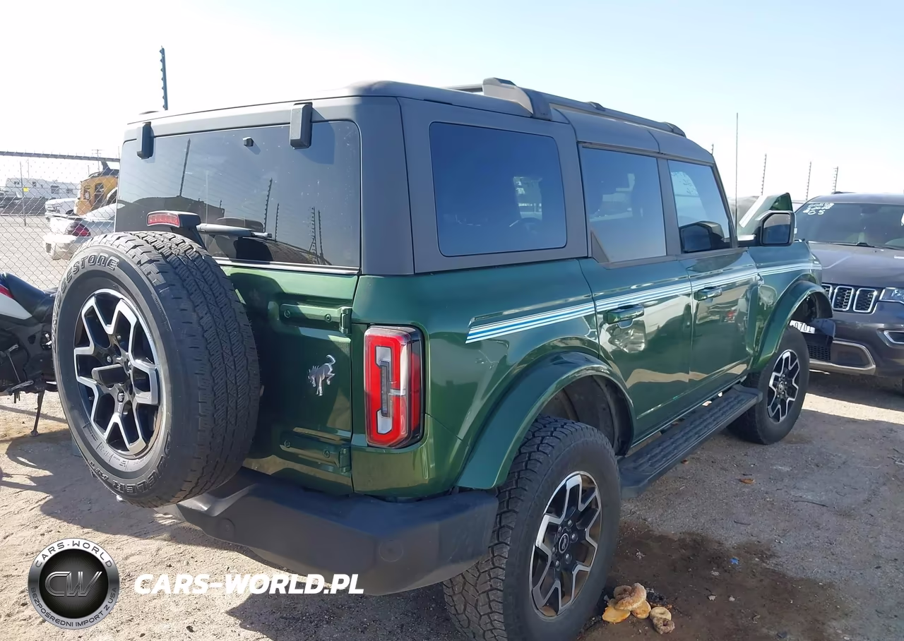 2023 Ford Bronco Outer Banks VIN:1FMEE5DP7PLB95420 - 4