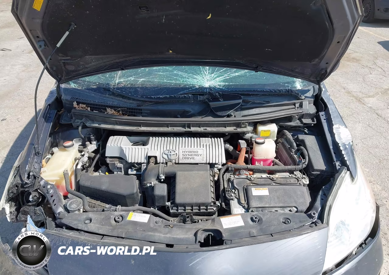 2015 Toyota Prius Two VIN:JTDKN3DUXF1982681 - 10