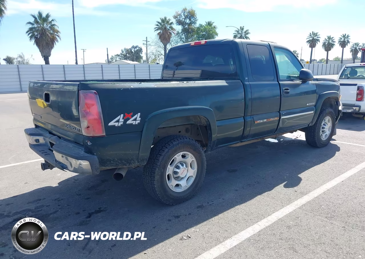 2003 Chevrolet Silverado 2500Hd Ls VIN:1GCHK29G83E163365 - 4