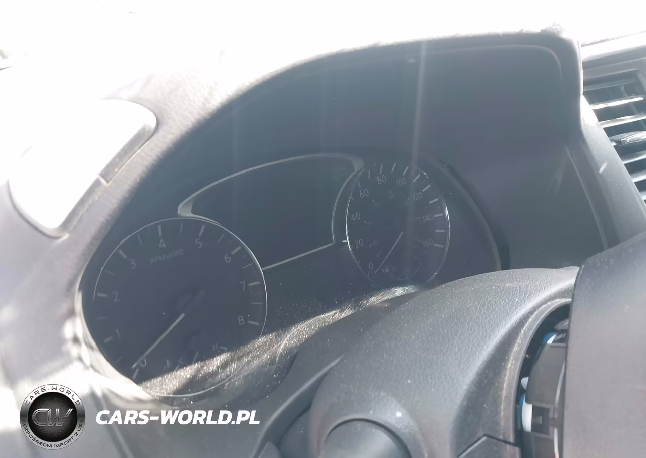 2018 Nissan Pathfinder S VIN:5N1DR2MN9JC663815 - 7