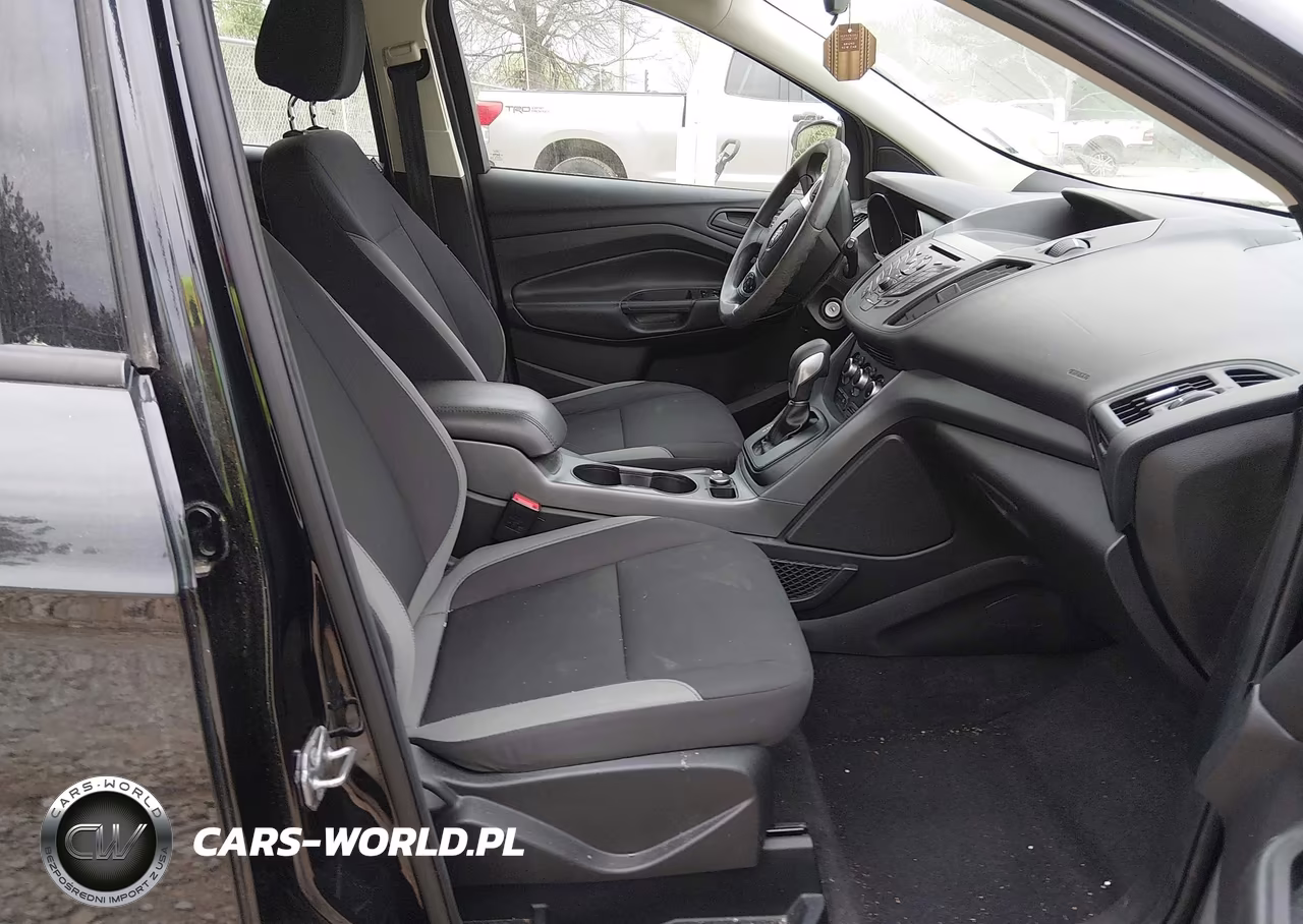 2015 Ford Escape S VIN:1FMCU0F77FUC40200 - 5
