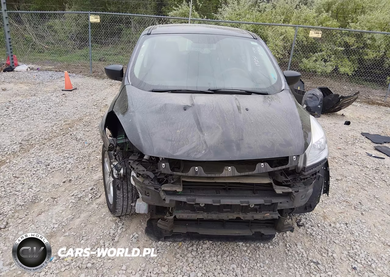 2015 Ford Escape S VIN:1FMCU0F77FUC40200 - 6