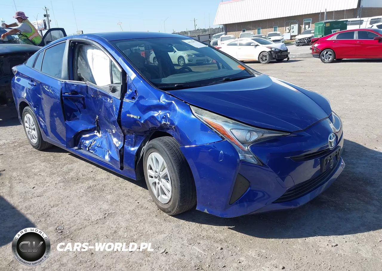 2016 Toyota Prius Two