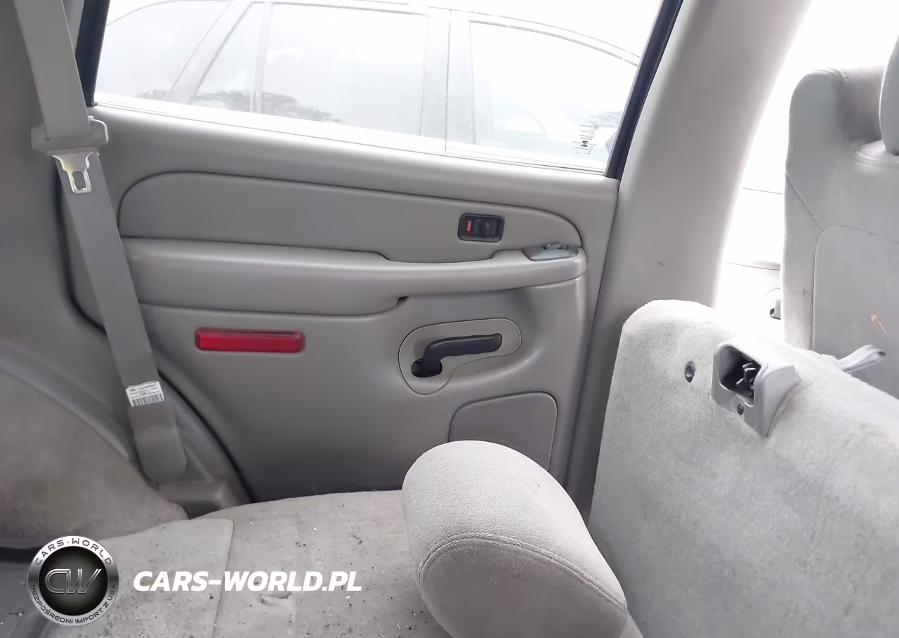 2005 Chevrolet Tahoe Ls VIN:1GNEC13VX5J232608 - 8