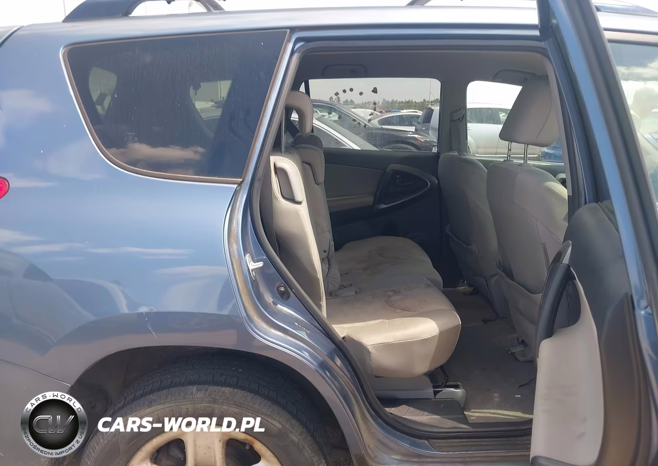 2011 Toyota Rav4 VIN:JTMBF4DVXBD040120 - 8