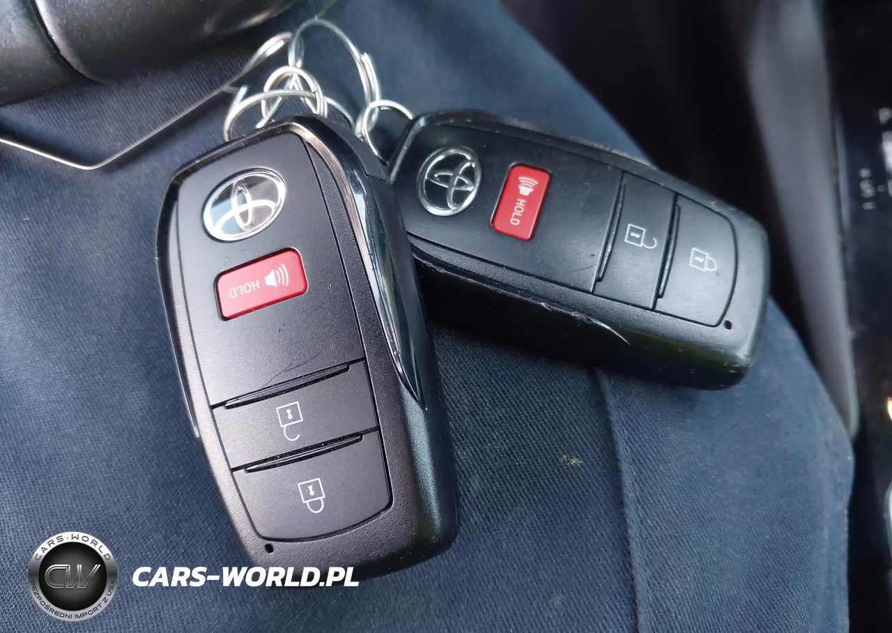 2023 Toyota Corolla Cross Hybrid Se VIN:7MUFBABG1PV009789 - 11