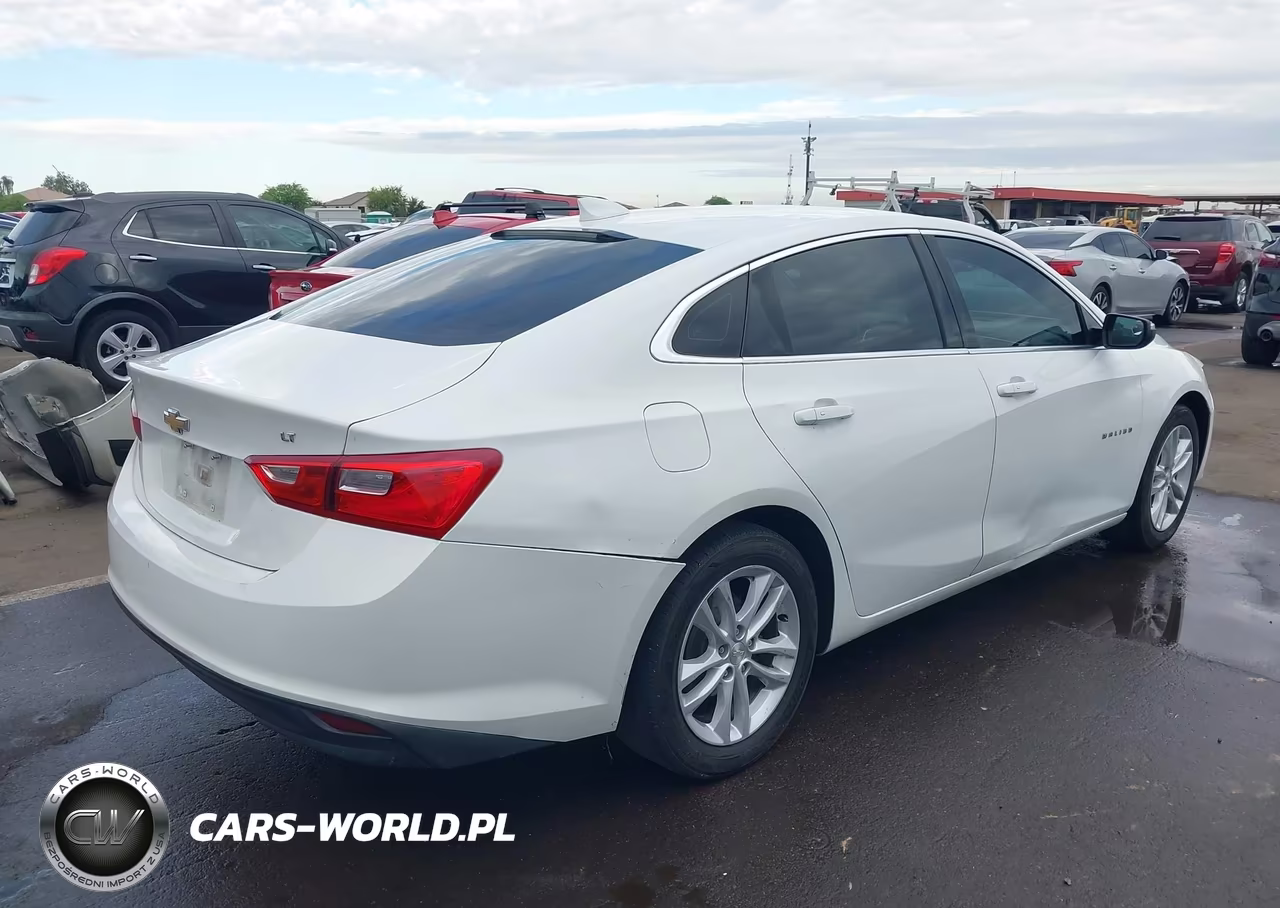 2017 Chevrolet Malibu 1Lt VIN:1G1ZE5ST8HF188829 - 4