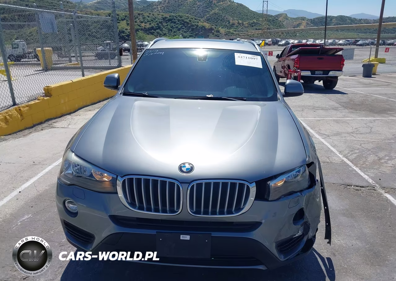 2017 BMW X3 xDrive28I VIN:5UXWX9C31H0W69887 - 12