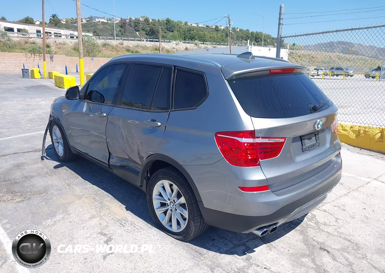 2017 BMW X3 xDrive28I VIN:5UXWX9C31H0W69887 - 3
