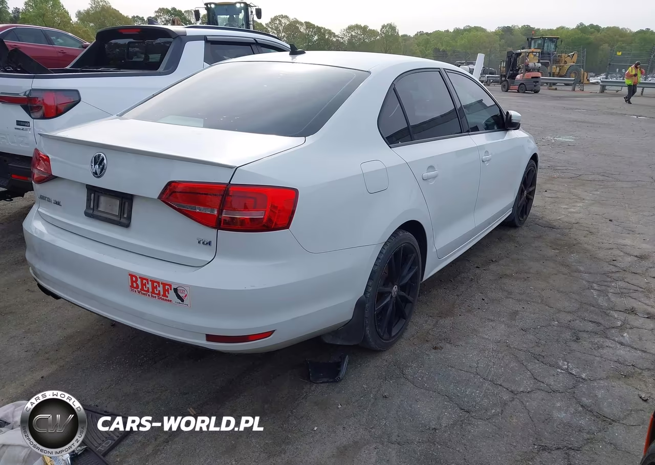 2015 Volkswagen Jetta 2.0L Tdi Sel VIN:3VW3A7AJ1FM402980 - 4