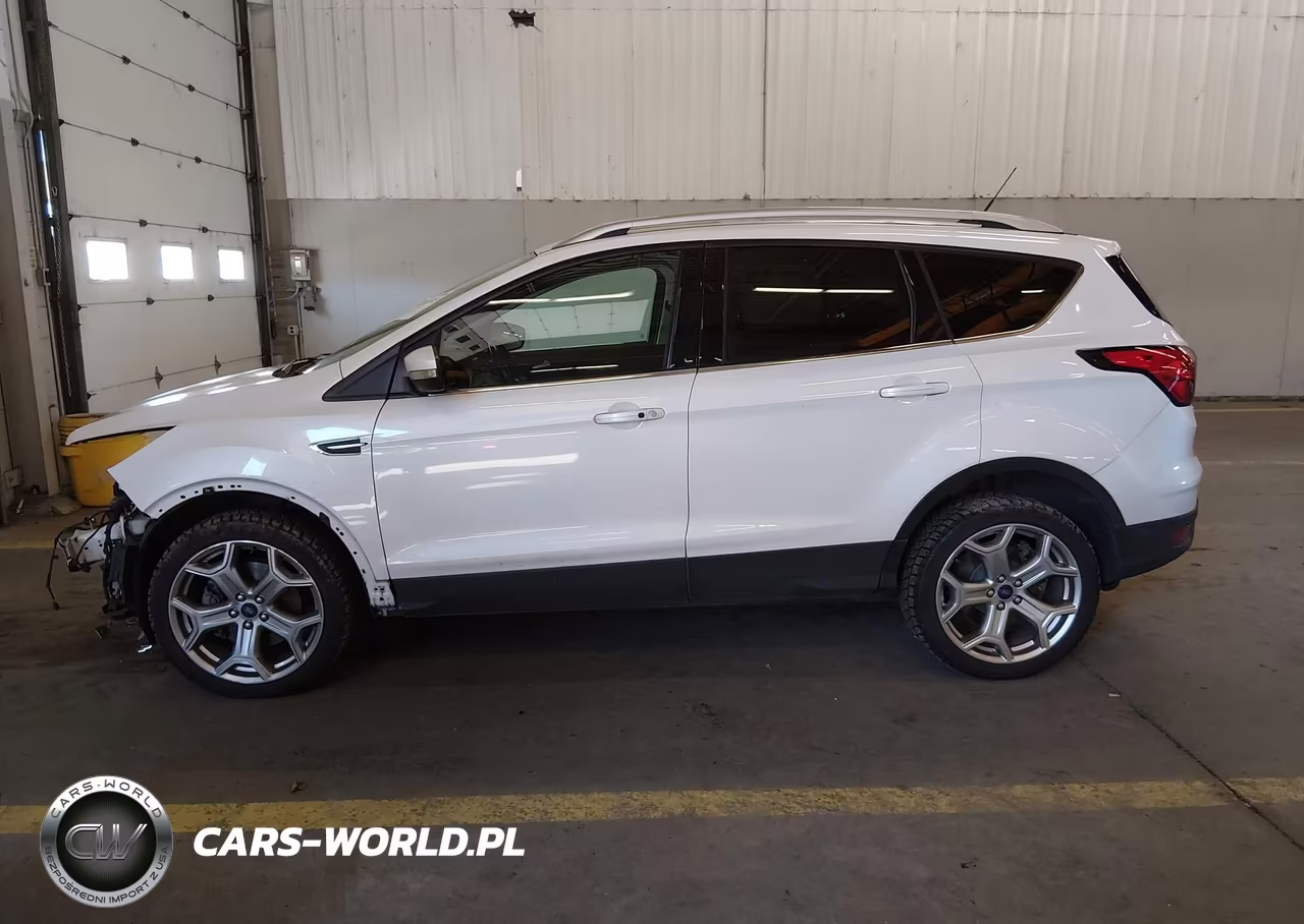 2019 Ford Escape Titanium VIN:1FMCU9J9XKUC29716 - 15