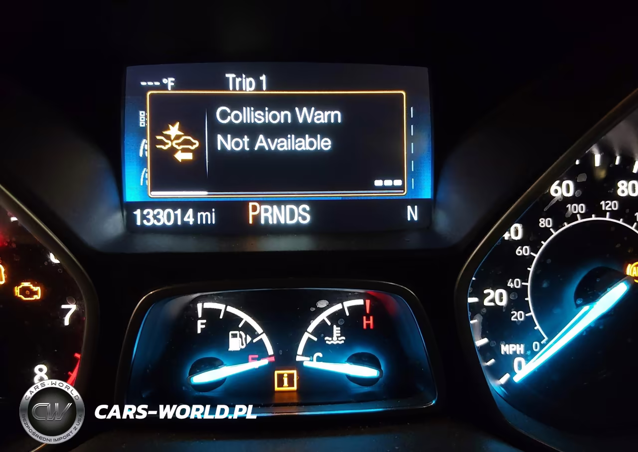 2019 Ford Escape Titanium VIN:1FMCU9J9XKUC29716 - 16