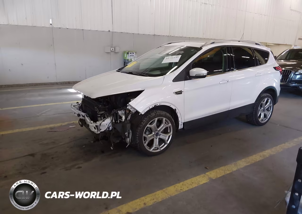 2019 Ford Escape Titanium VIN:1FMCU9J9XKUC29716 - 2