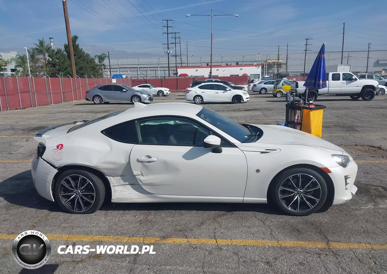 2019 Toyota 86 Gt VIN:JF1ZNAE12K8700712 - 13