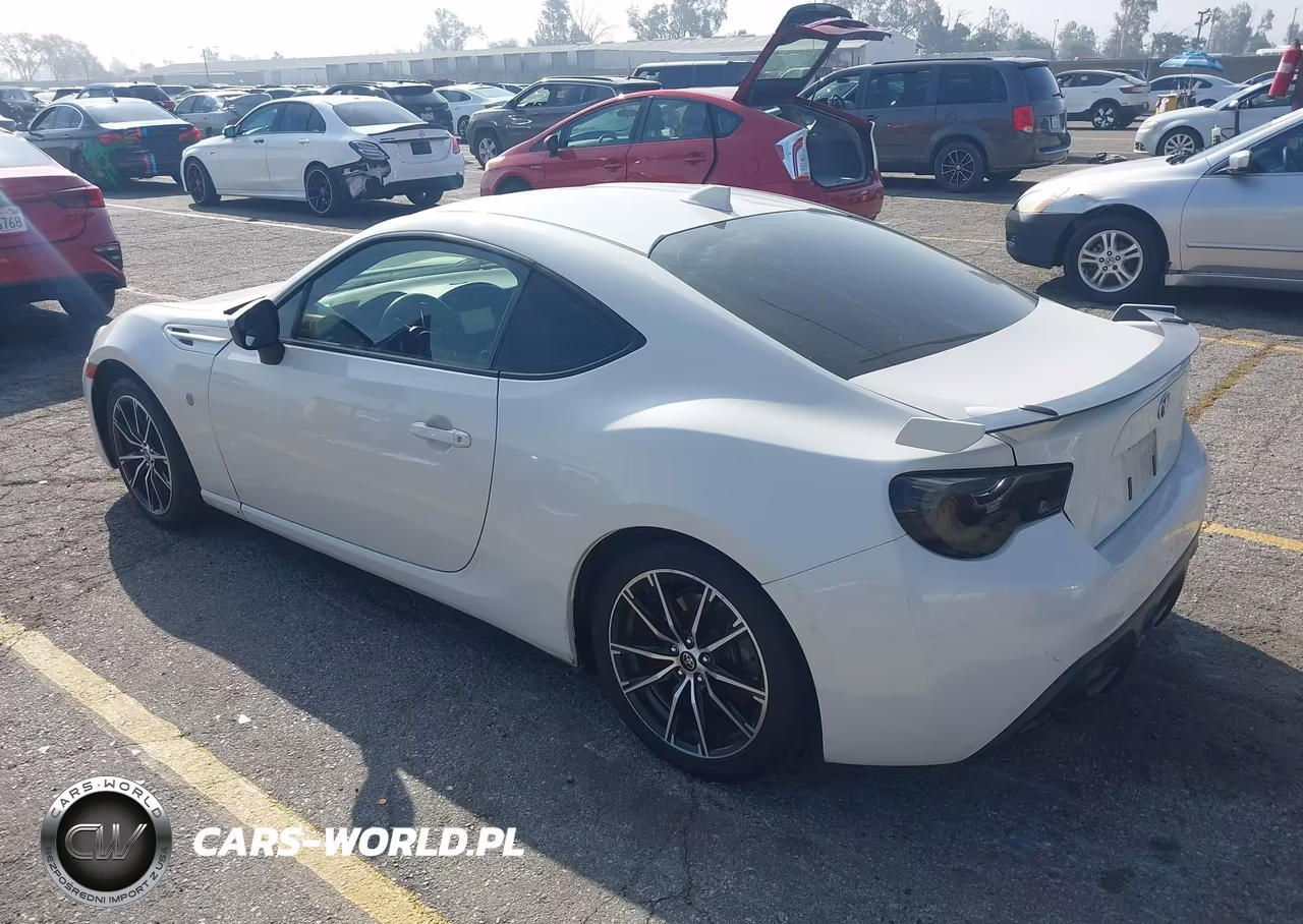 2019 Toyota 86 Gt VIN:JF1ZNAE12K8700712 - 3