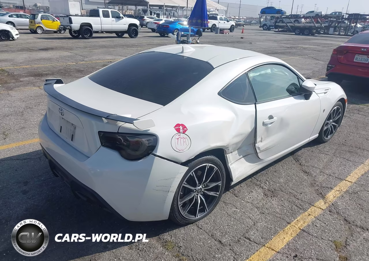 2019 Toyota 86 Gt VIN:JF1ZNAE12K8700712 - 4