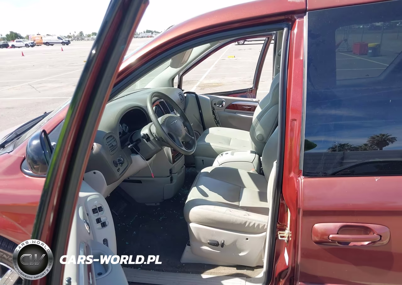 2007 Chrysler Town & Country Limited VIN:2A8GP64L77R144199 - 5