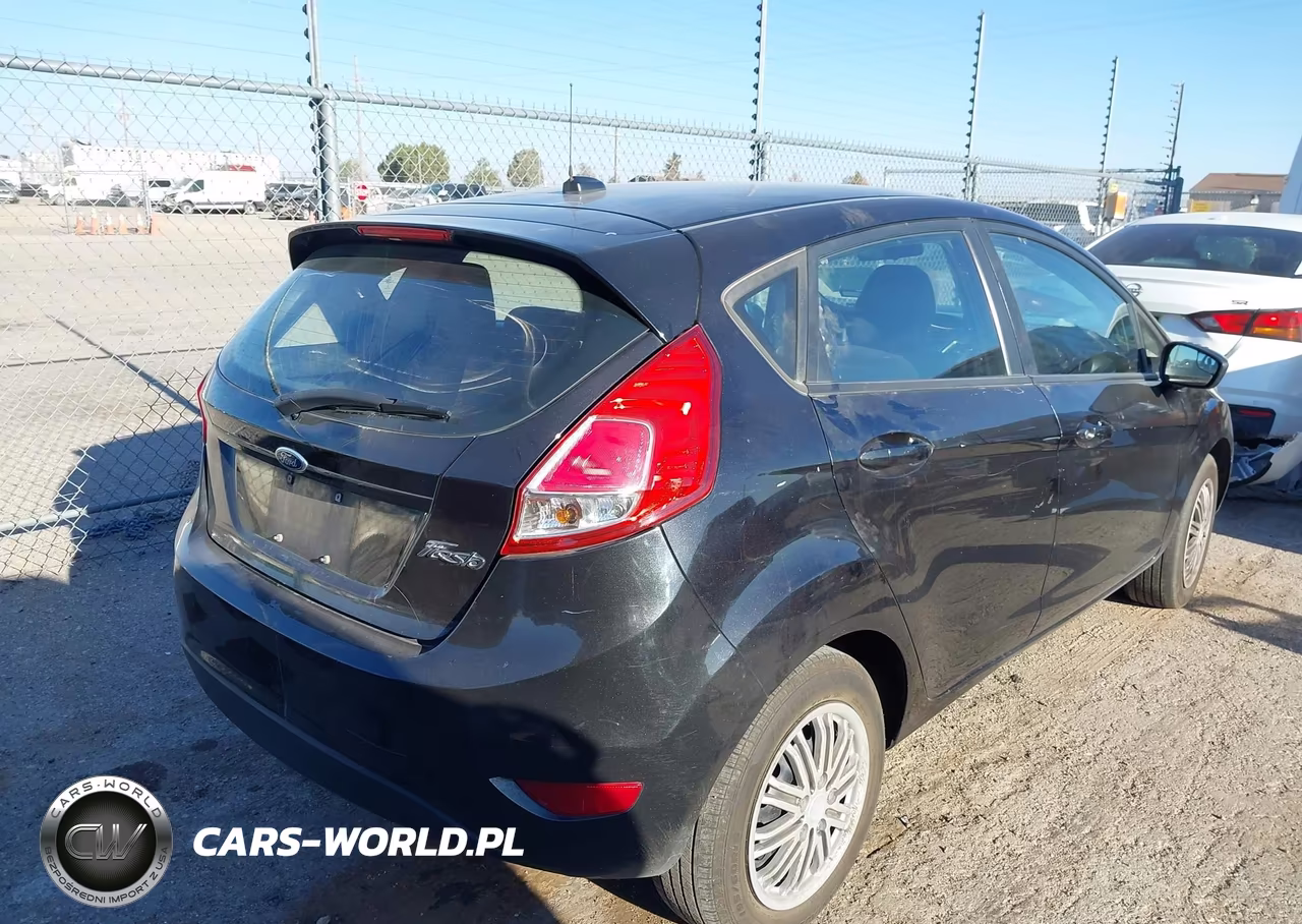 2015 Ford Fiesta S VIN:3FADP4TJ3FM129788 - 4