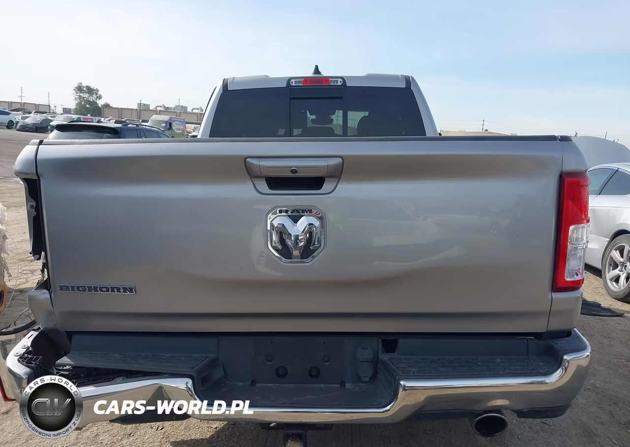 2022 Ram 1500 VIN:1C6RREBT0NN373199 - 16