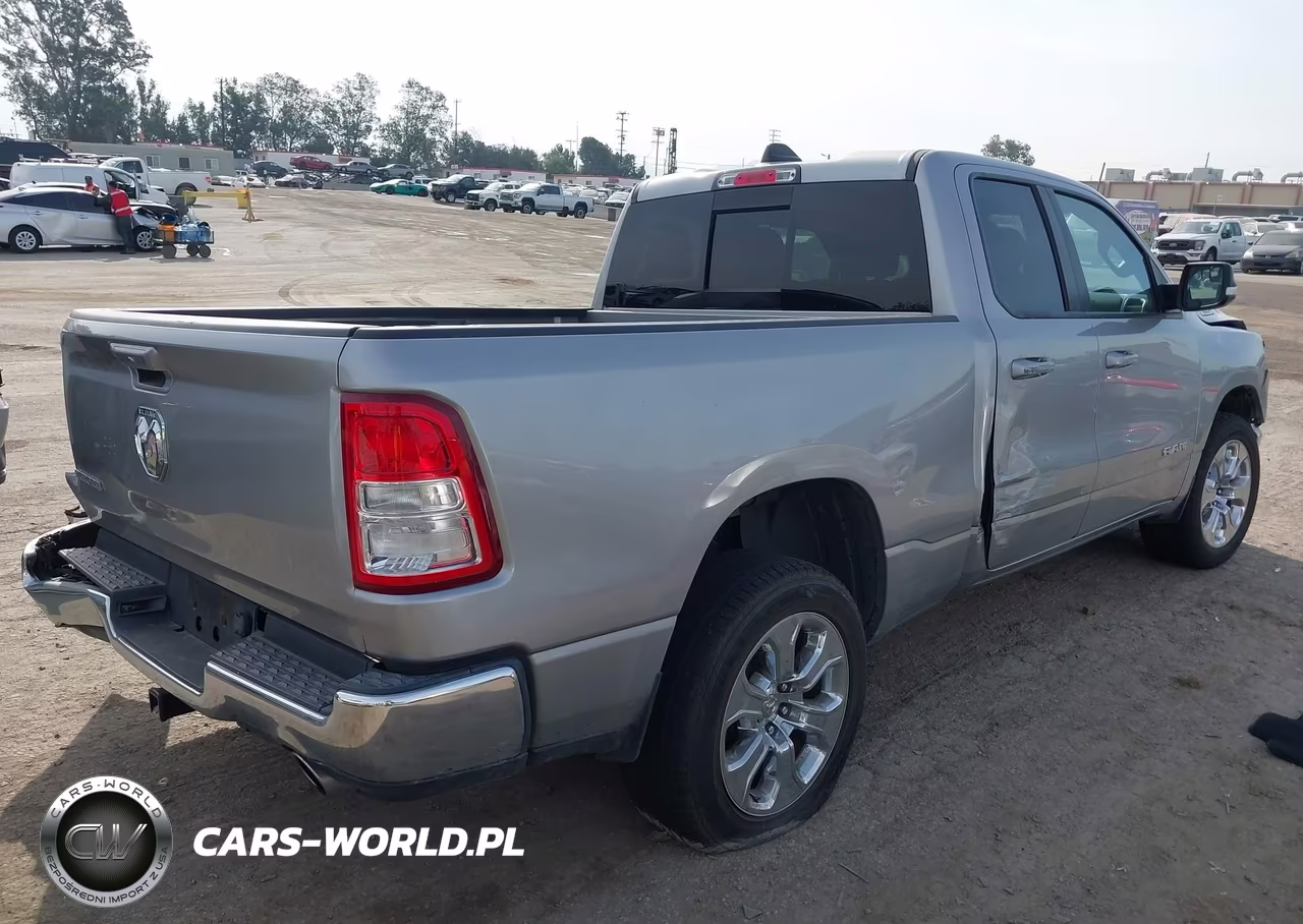 2022 Ram 1500 VIN:1C6RREBT0NN373199 - 4