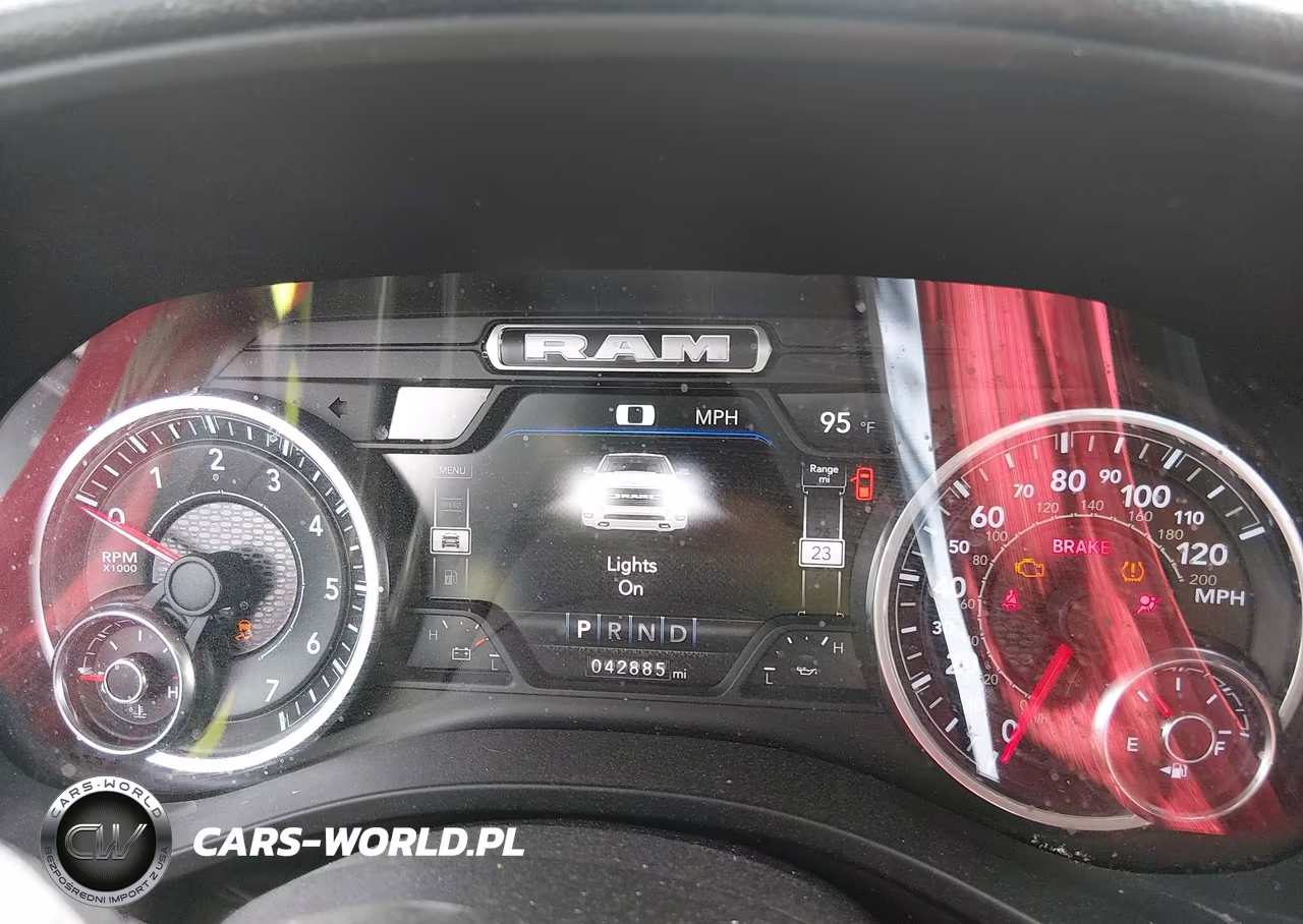 2022 Ram 1500 VIN:1C6RREBT0NN373199 - 7