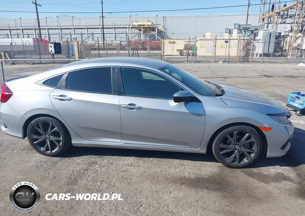 2021 Honda Civic Sport VIN:19XFC2F86ME002293 - 13
