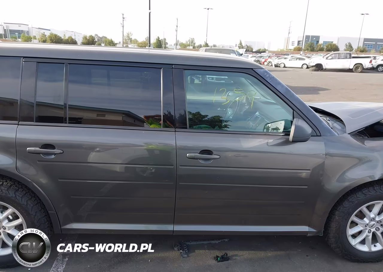 2019 Ford Flex Se VIN:2FMGK5B88KBA27615 - 14