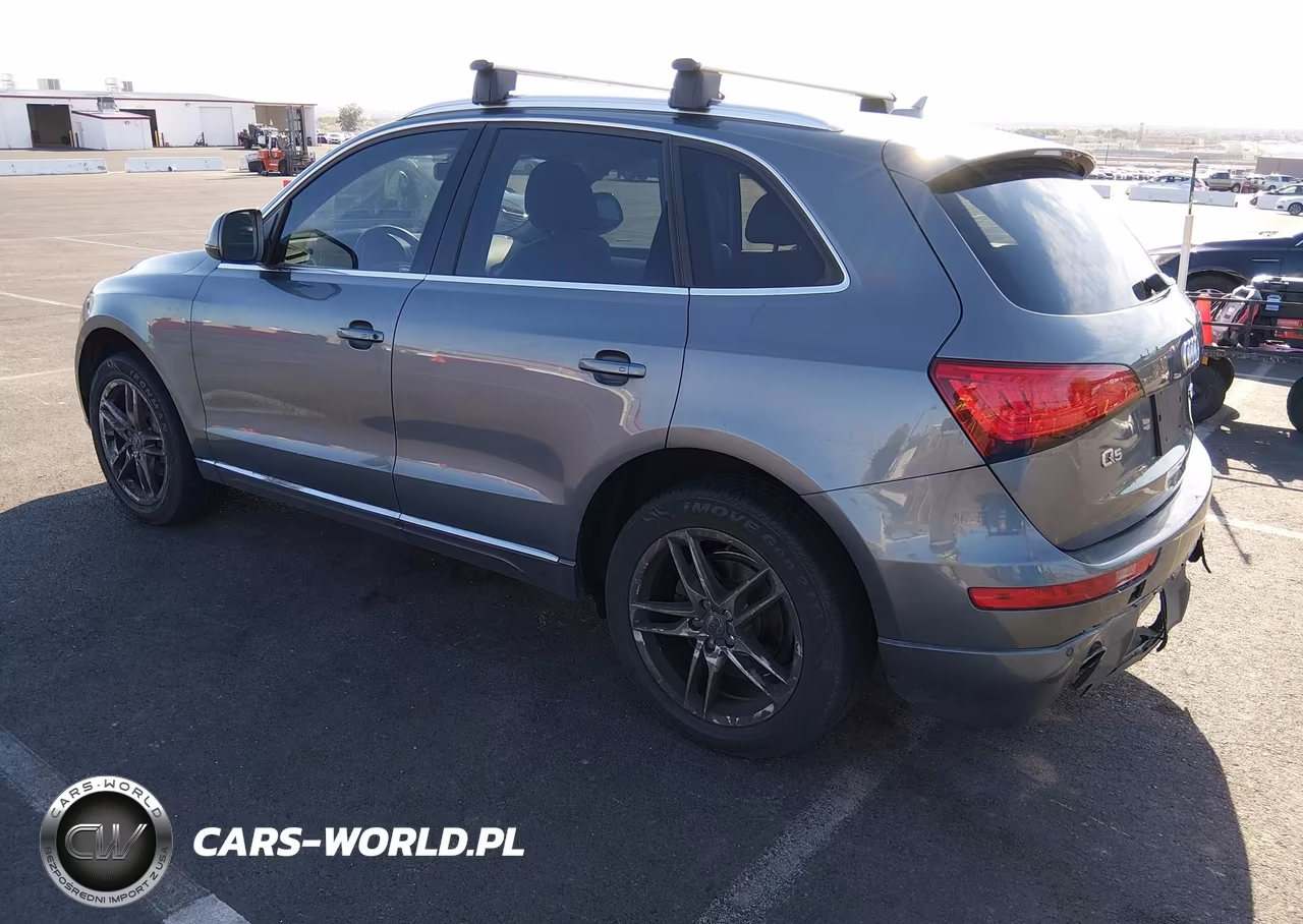 2014 Audi Q5 2.0T Premium VIN:WA1LFAFP1EA065862 - 3