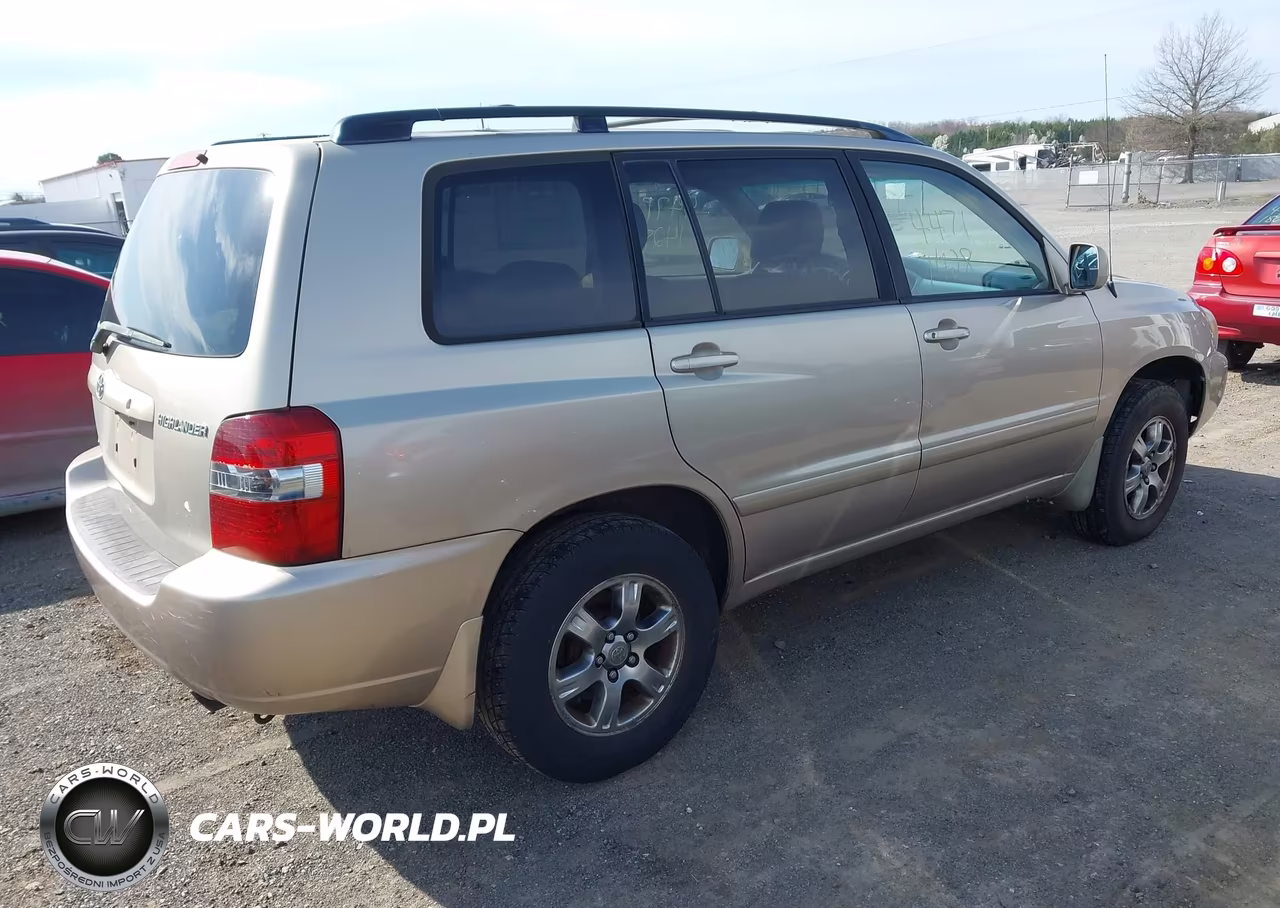 2005 Toyota Highlander V6 VIN:JTEEP21A450113733 - 4