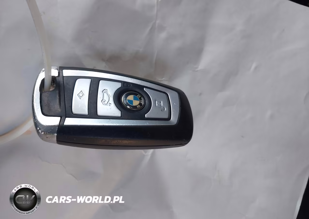 2011 BMW 740I VIN:WBAKA4C5XBC613150 - 11